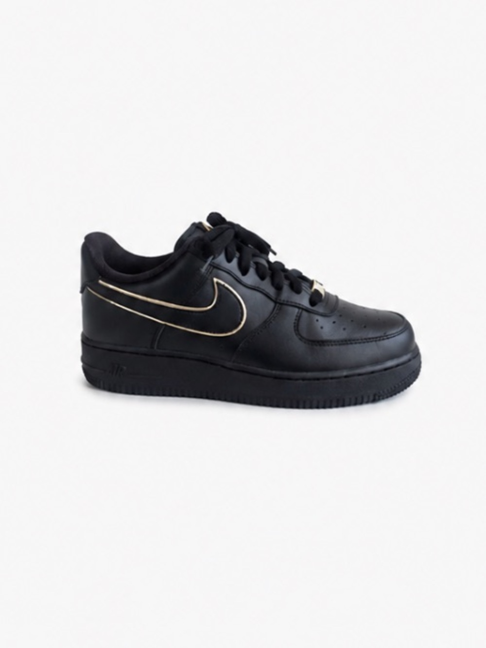 Nike Air Force 1 '07 Essential Black With Gold Piping Women’s Size 8. 5 EUC!